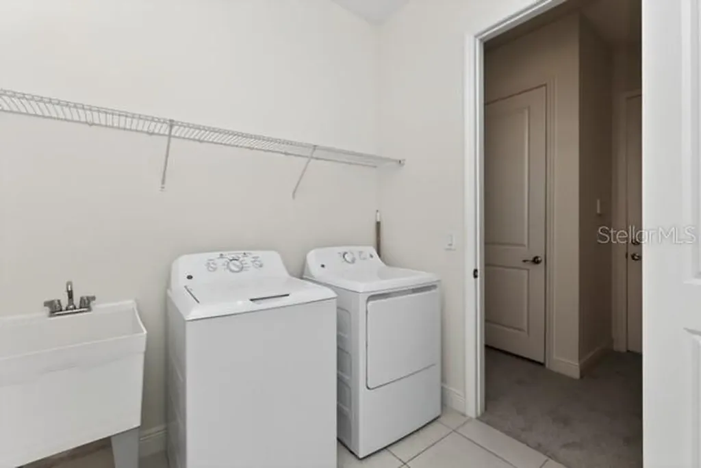 2471 Coco Palm Circle Wesley Chapel FL 33543