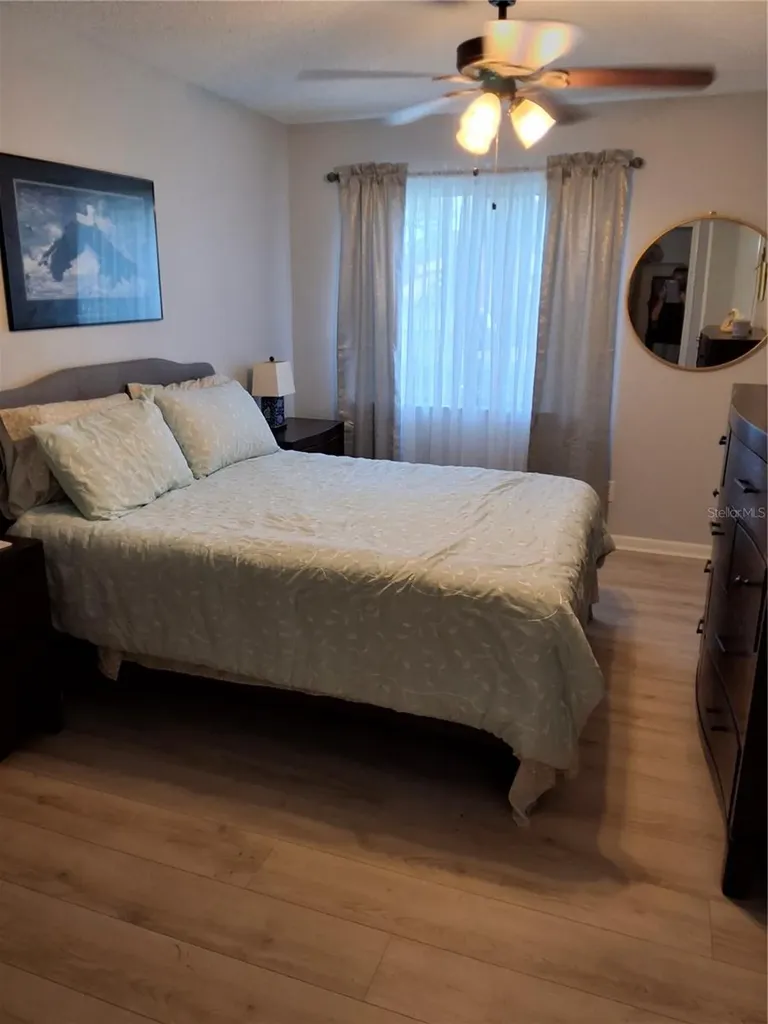 727 Midway Drive Ocala FL 34472
