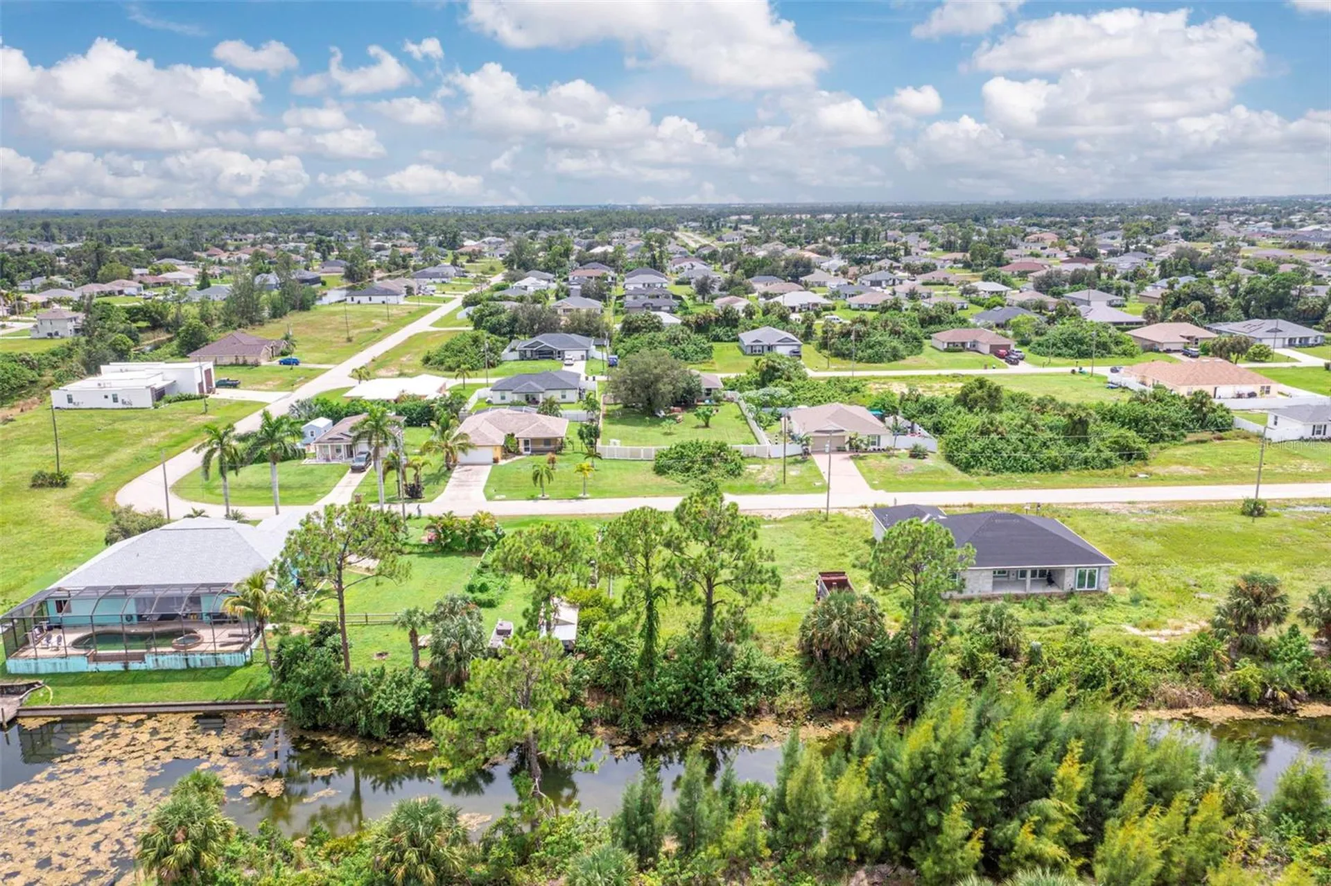1623 NE 36th Lane Cape Coral FL 33909