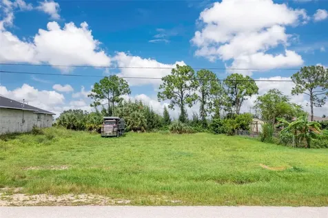 1623 NE 36th Lane Cape Coral FL 33909
