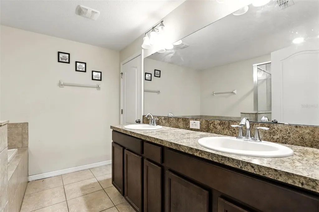 3009 Salford Street Orlando FL 32824