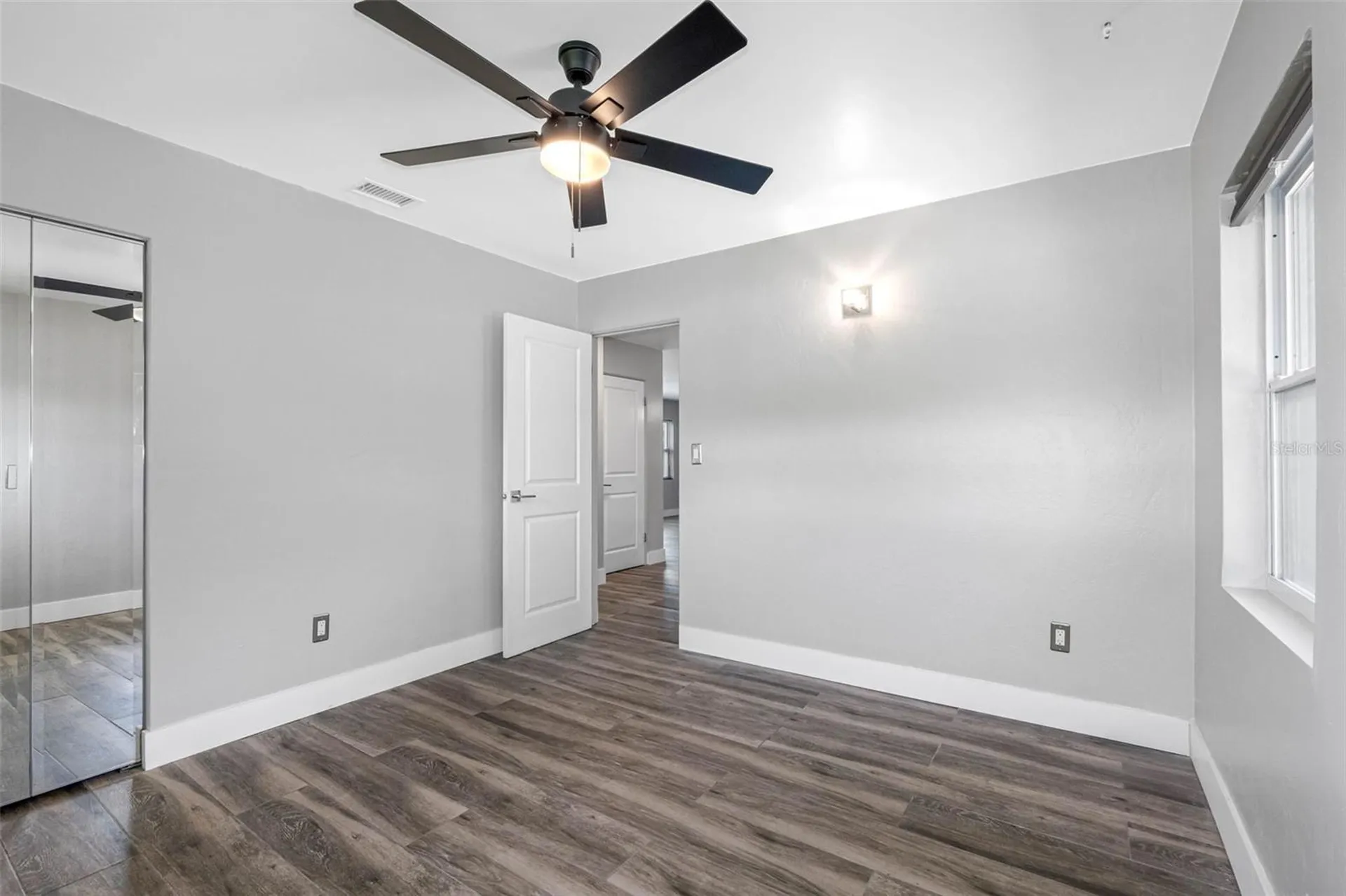 439 Capri Way NE St Petersburg FL 33704