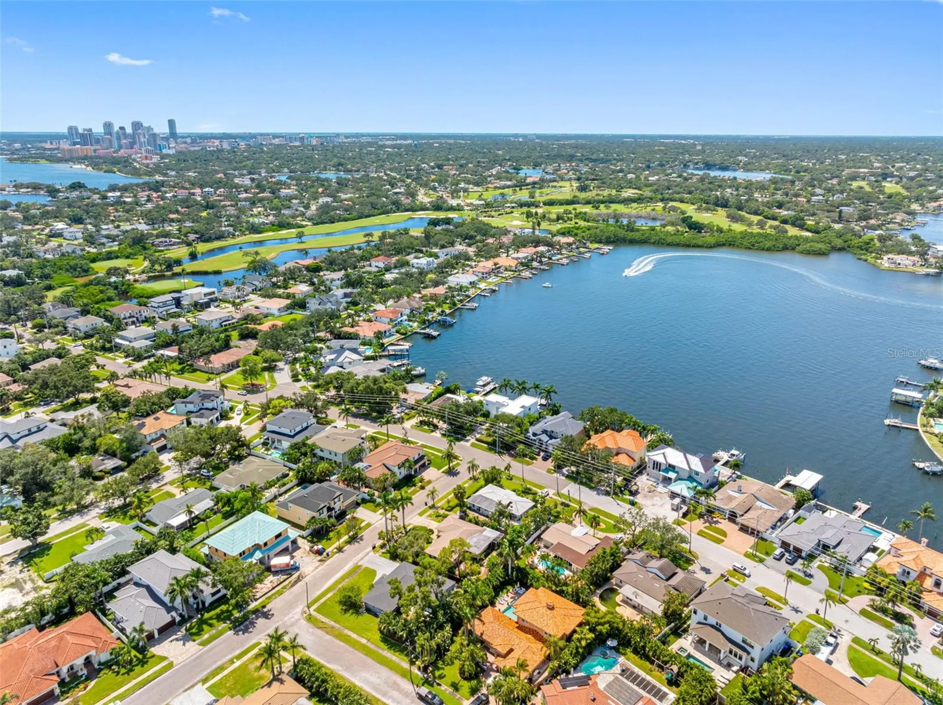 439 Capri Way NE St Petersburg FL 33704