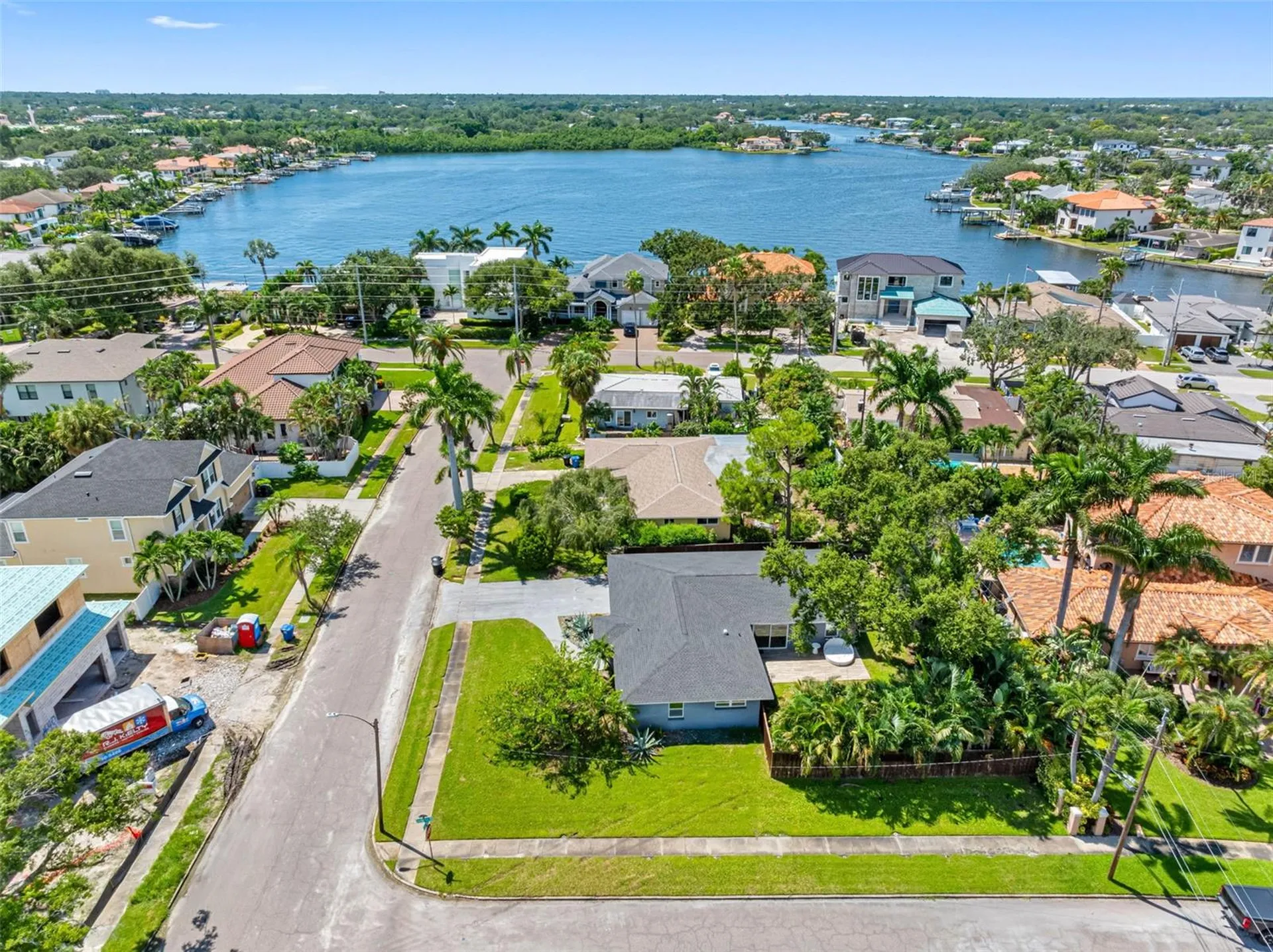 439 Capri Way NE St Petersburg FL 33704