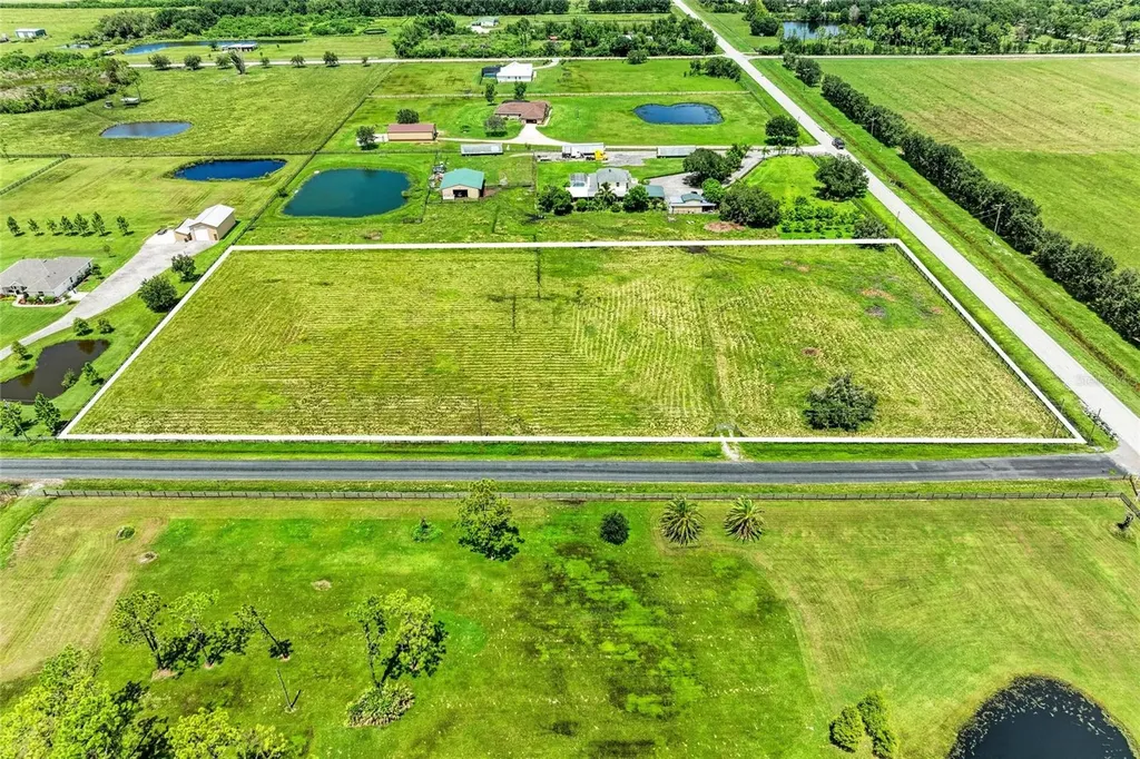 23221 63rd Avenue E Bradenton FL 34211