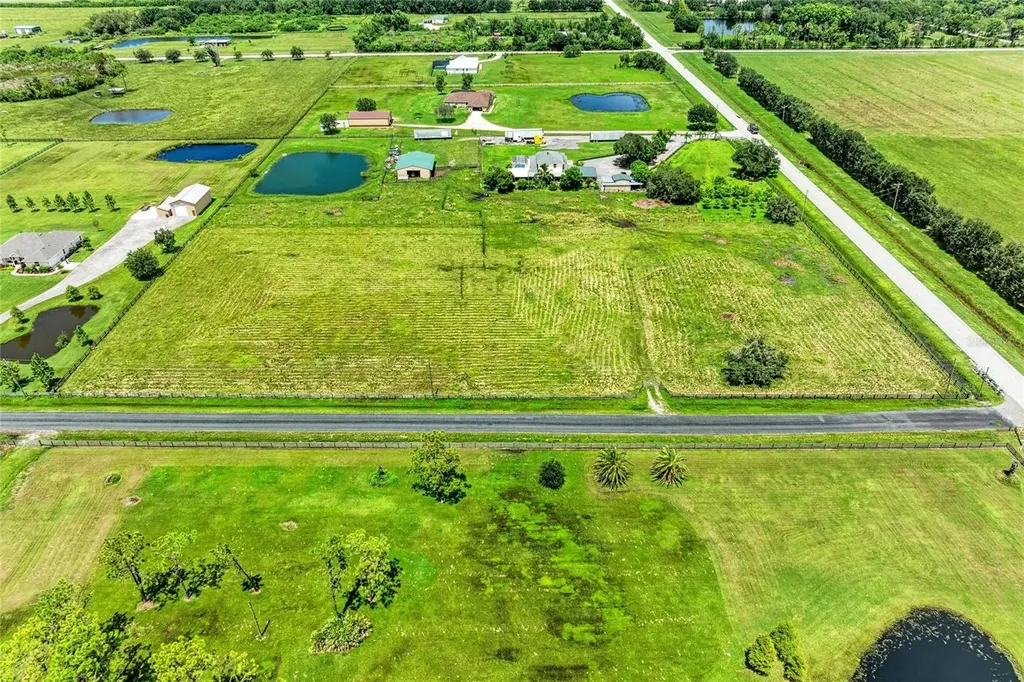 23221 63rd Avenue E Bradenton FL 34211