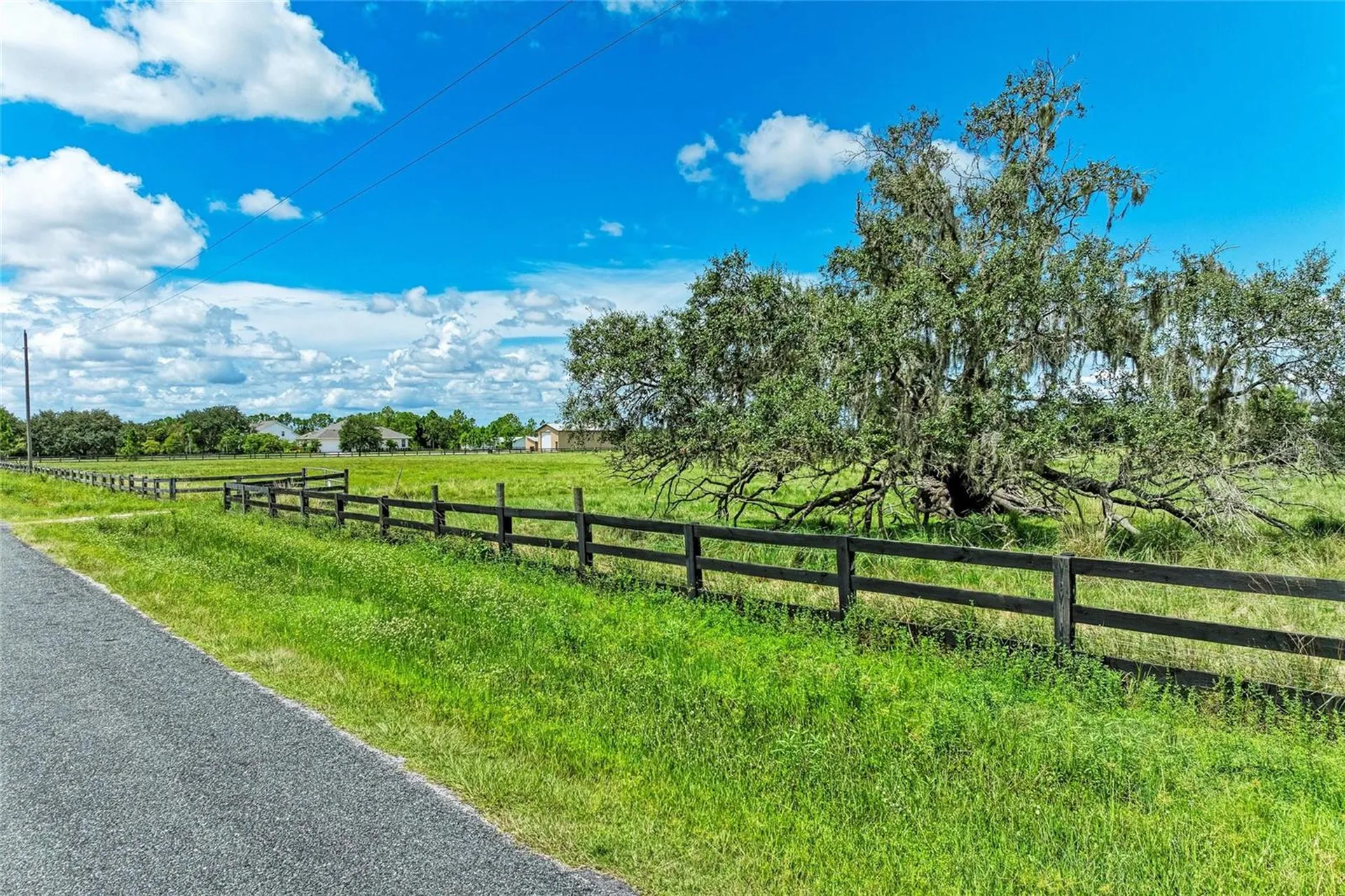 23221 63rd Avenue E Bradenton FL 34211