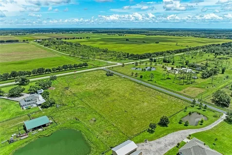 23221 63rd Avenue E Bradenton FL 34211