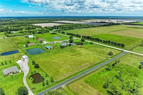 23221 63rd Avenue E Bradenton FL 34211