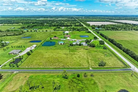 23221 63rd Avenue E Bradenton FL 34211