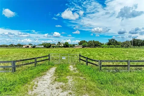 23221 63rd Avenue E Bradenton FL 34211