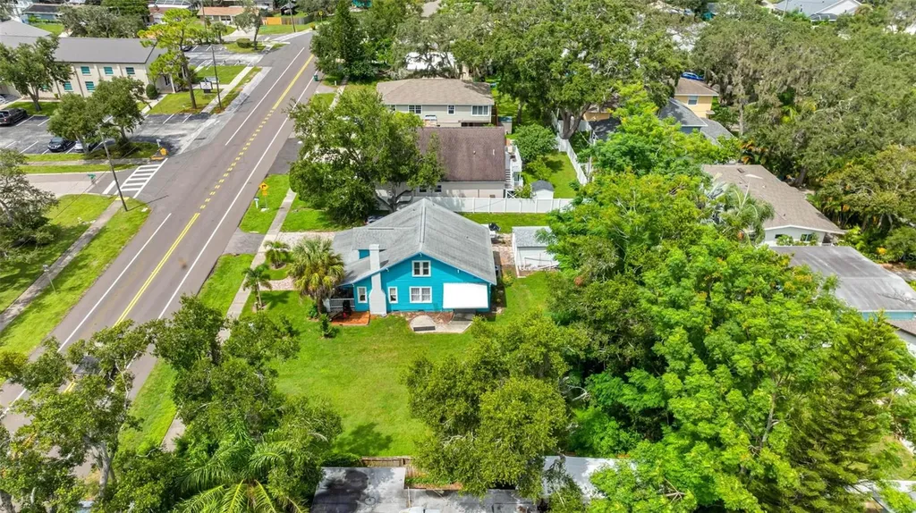650 14th Avenue S Safety Harbor FL 34695