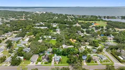 650 14th Avenue S Safety Harbor FL 34695
