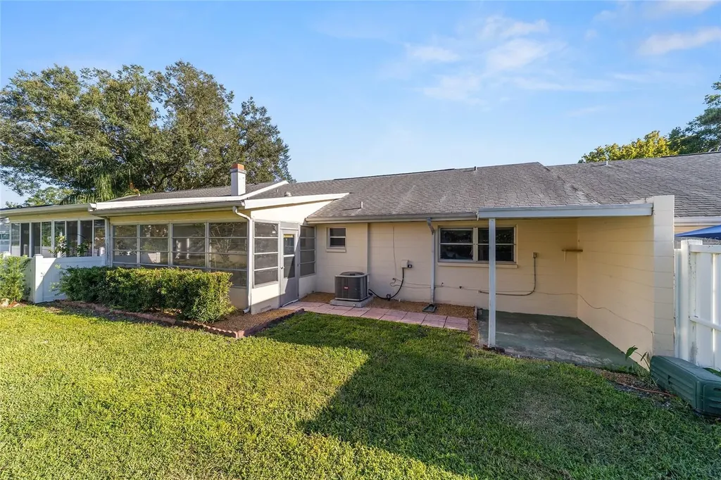 8665 SW 94th Lane Ocala FL 34481