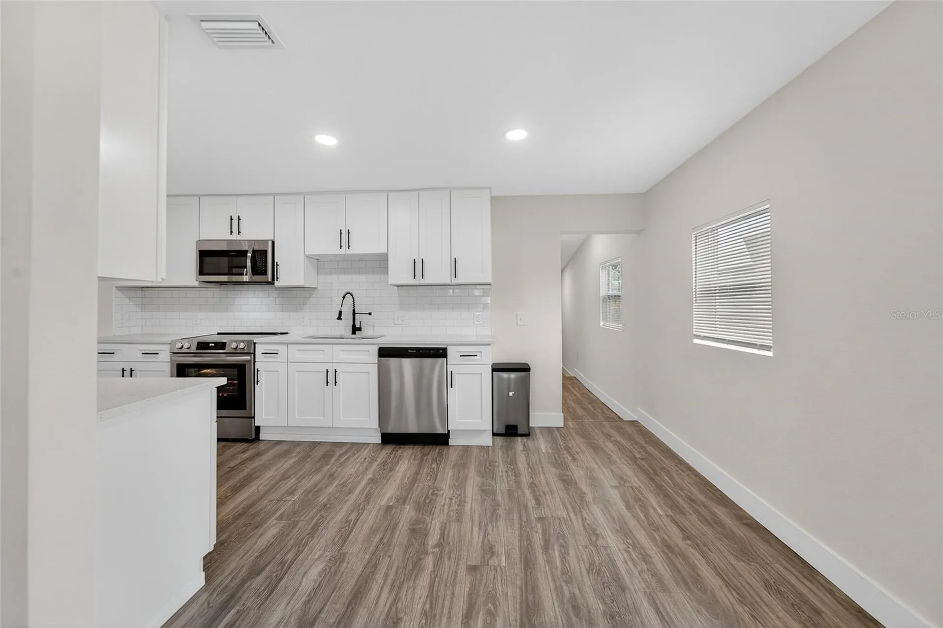 2525 W Beach Street Tampa FL 33607