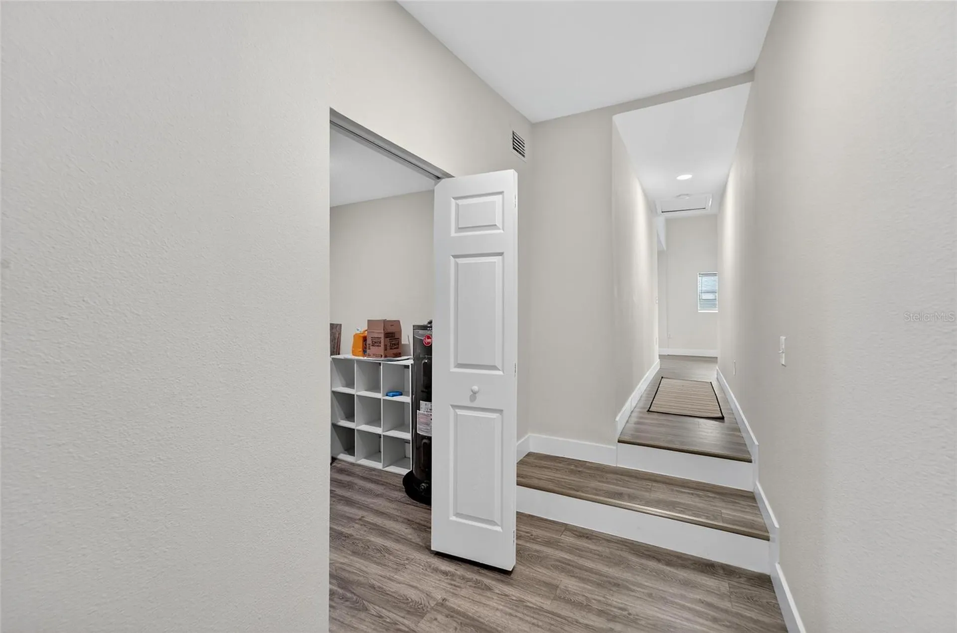 2525 W Beach Street Tampa FL 33607