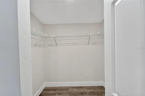 2525 W Beach Street Tampa FL 33607