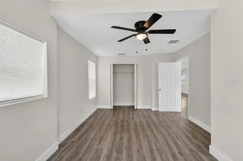 2525 W Beach Street Tampa FL 33607