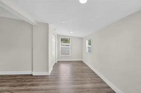 2525 W Beach Street Tampa FL 33607
