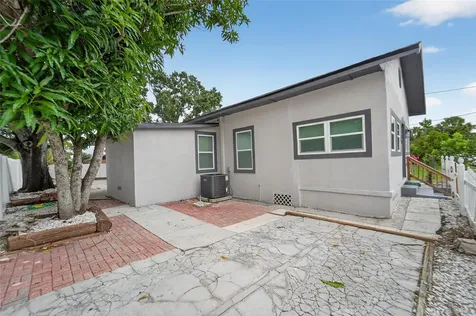 2525 W Beach Street Tampa FL 33607