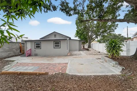 2525 W Beach Street Tampa FL 33607