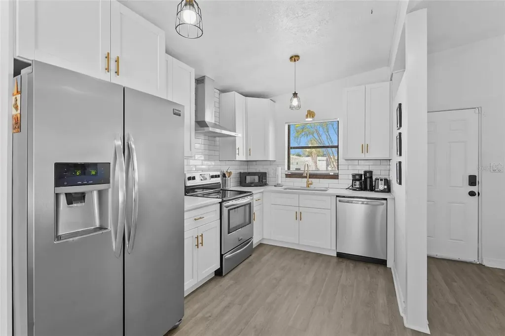 5619 New York Avenue Sarasota FL 34231