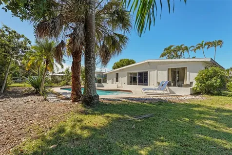 5619 New York Avenue Sarasota FL 34231