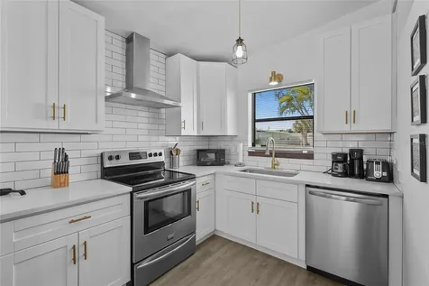 5619 New York Avenue Sarasota FL 34231