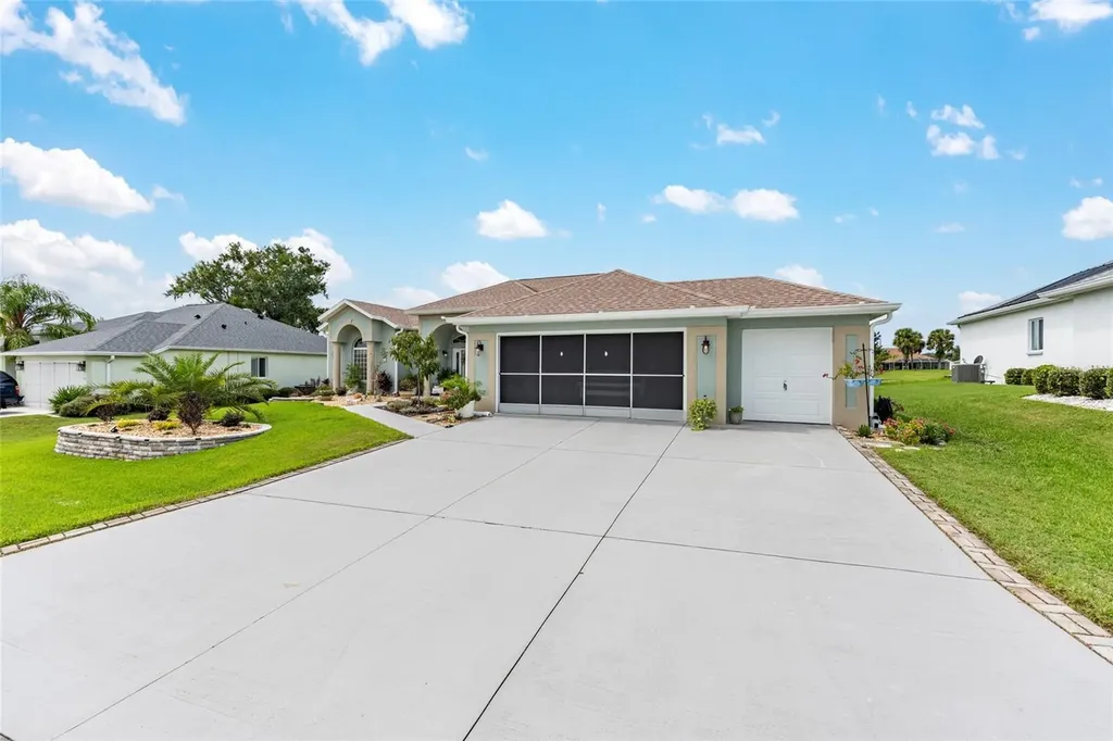 5719 NW 25th Loop Ocala FL 34482