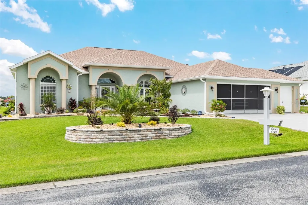 5719 NW 25th Loop Ocala FL 34482