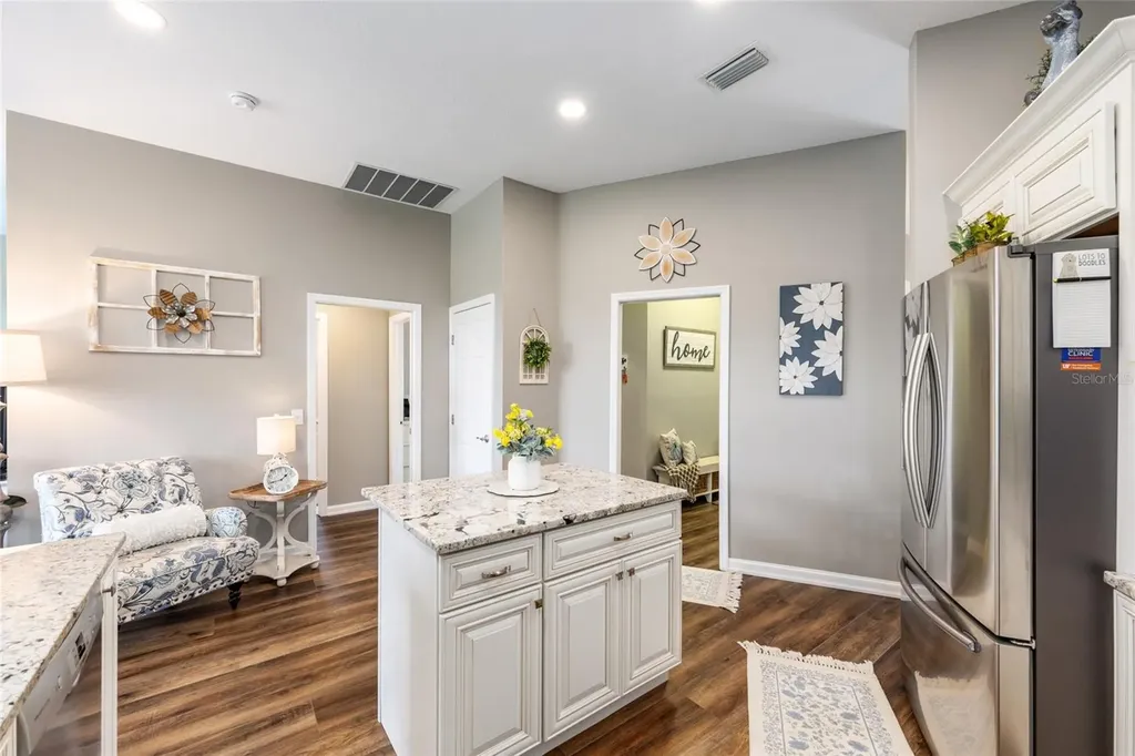 5719 NW 25th Loop Ocala FL 34482