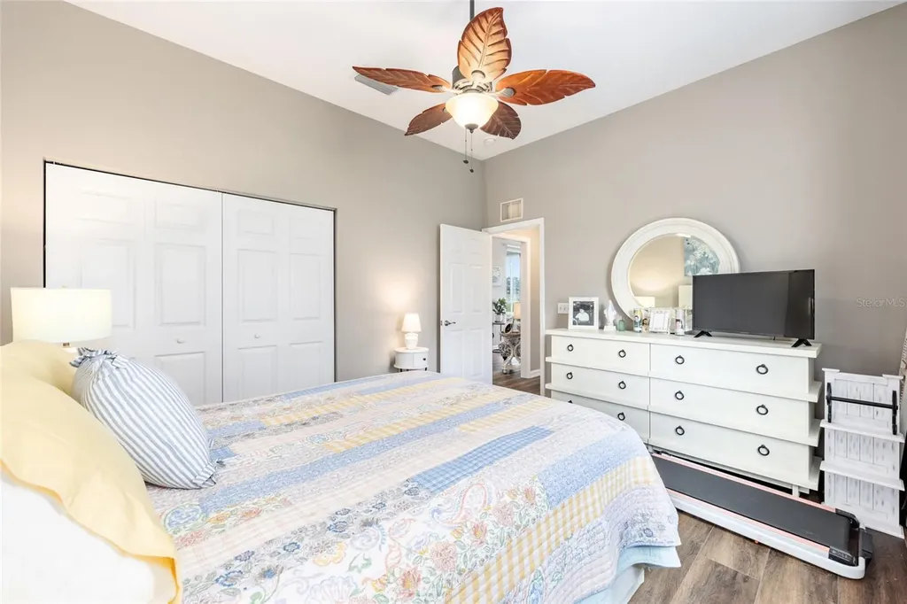 5719 NW 25th Loop Ocala FL 34482