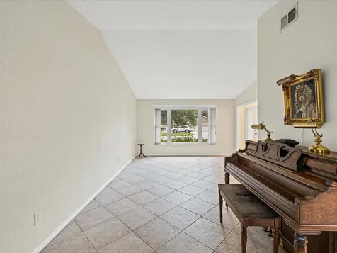 12595 93rd Way Largo FL 33773