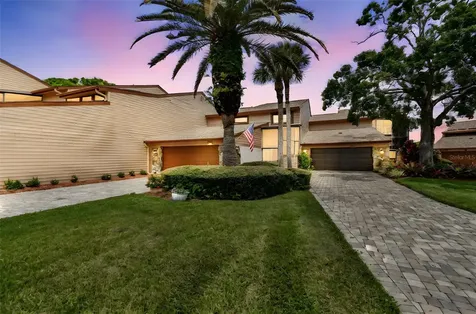 2455 Lake Point Lane Clearwater FL 33762