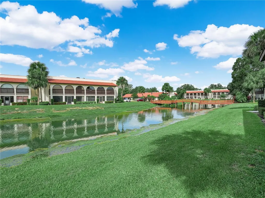 9101 Village Drive Lake Wales FL 33898