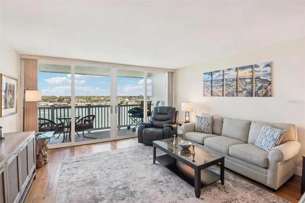 500 Treasure Island Causeway Treasure Island FL 33706