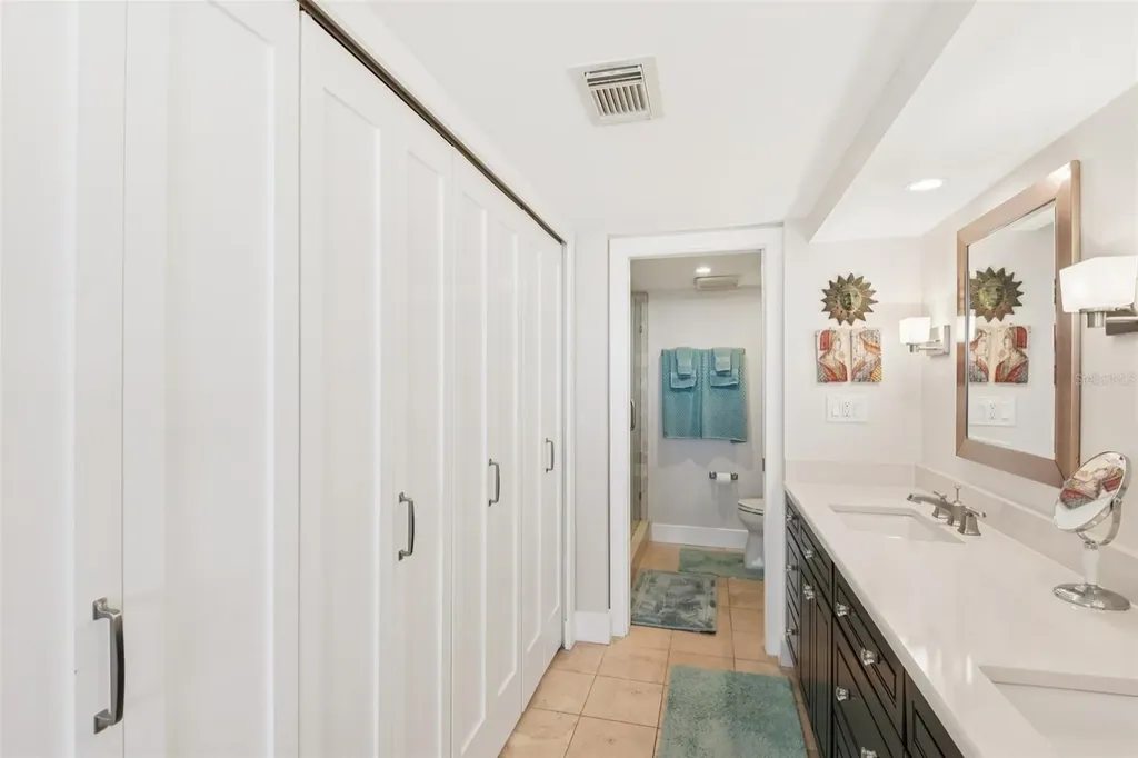 500 Treasure Island Causeway Treasure Island FL 33706