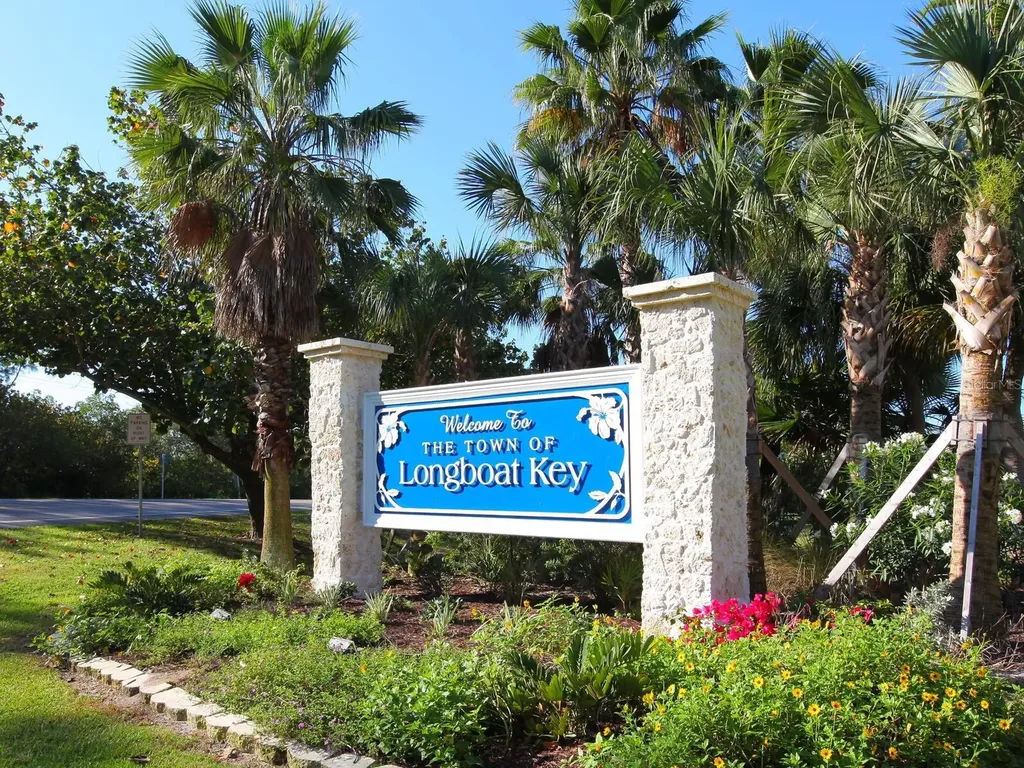 667 El Centro Longboat Key FL 34228