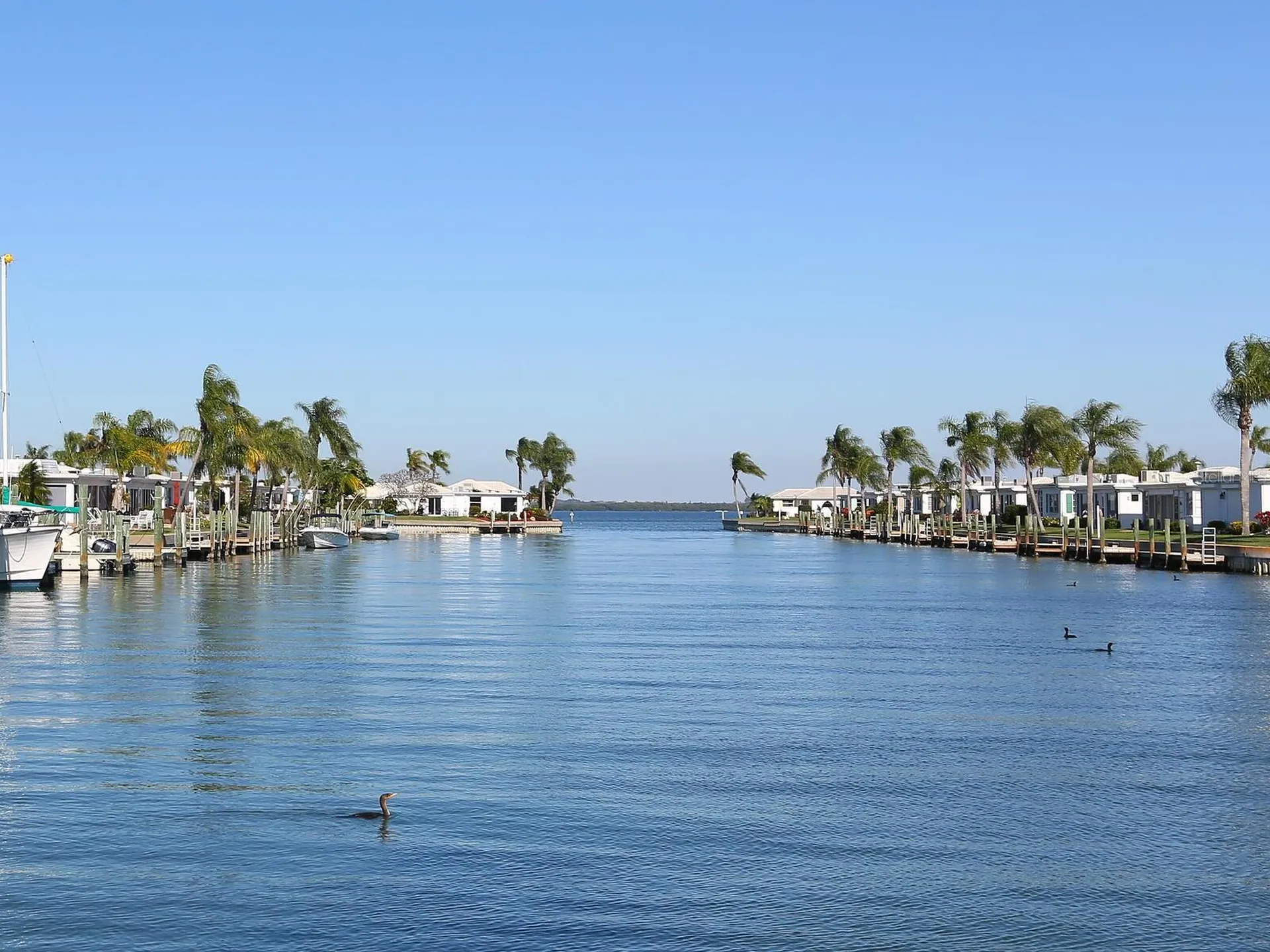 667 El Centro Longboat Key FL 34228