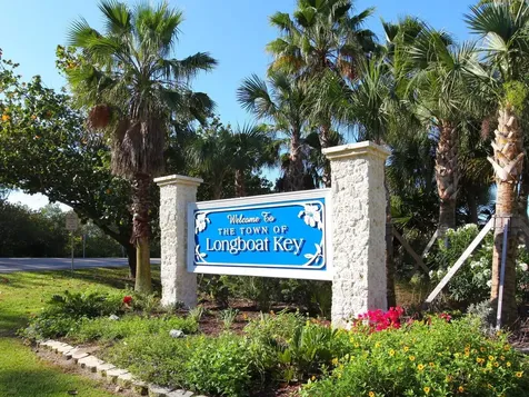 667 El Centro Longboat Key FL 34228