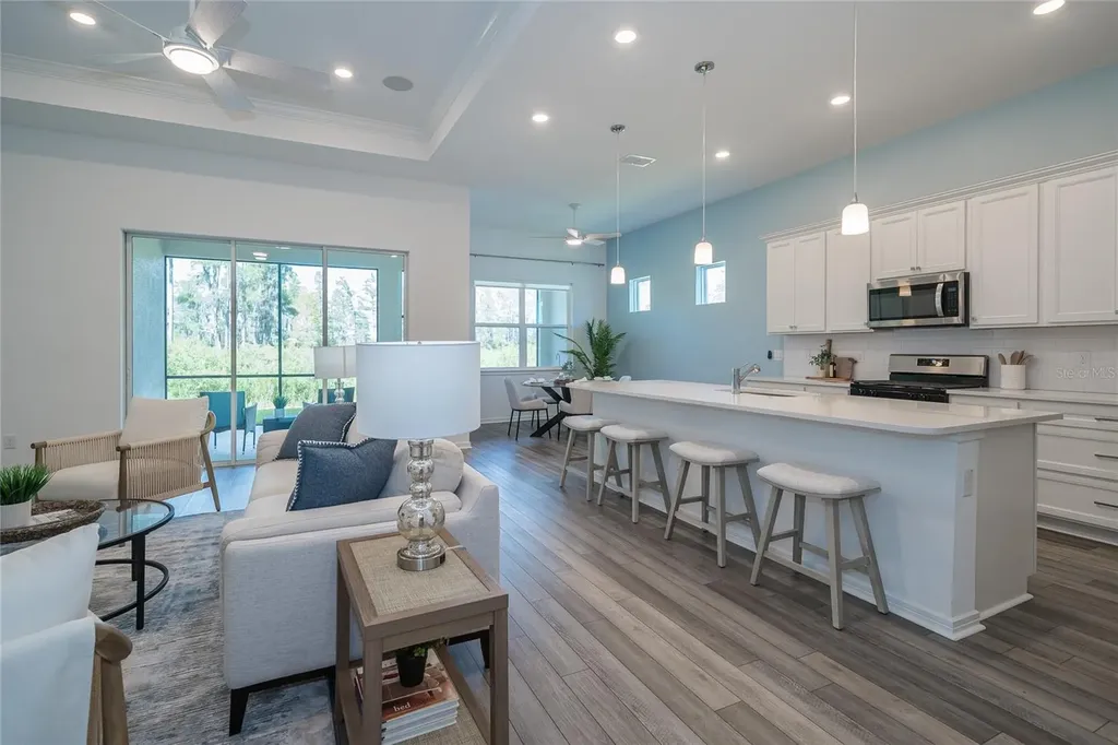 18629 Coastal Shore Terrace Land O Lakes FL 34638