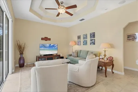 18 Medalist Terrace Rotonda West FL 33947