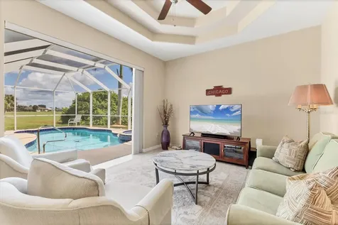 18 Medalist Terrace Rotonda West FL 33947