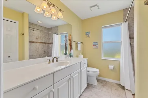 18 Medalist Terrace Rotonda West FL 33947