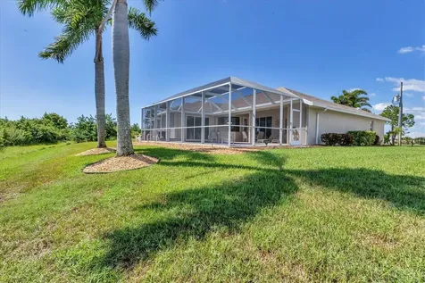 18 Medalist Terrace Rotonda West FL 33947