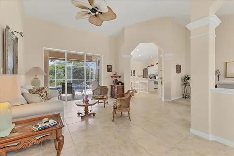 18 Medalist Terrace Rotonda West FL 33947