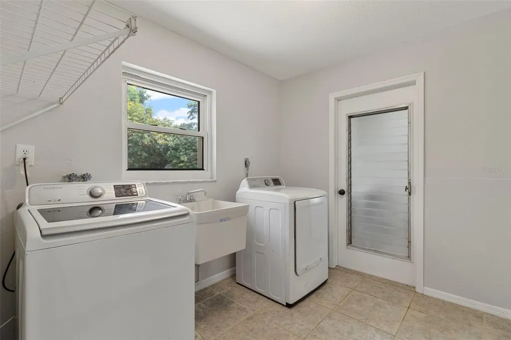 2434 Lake View Boulevard Port Charlotte FL 33948