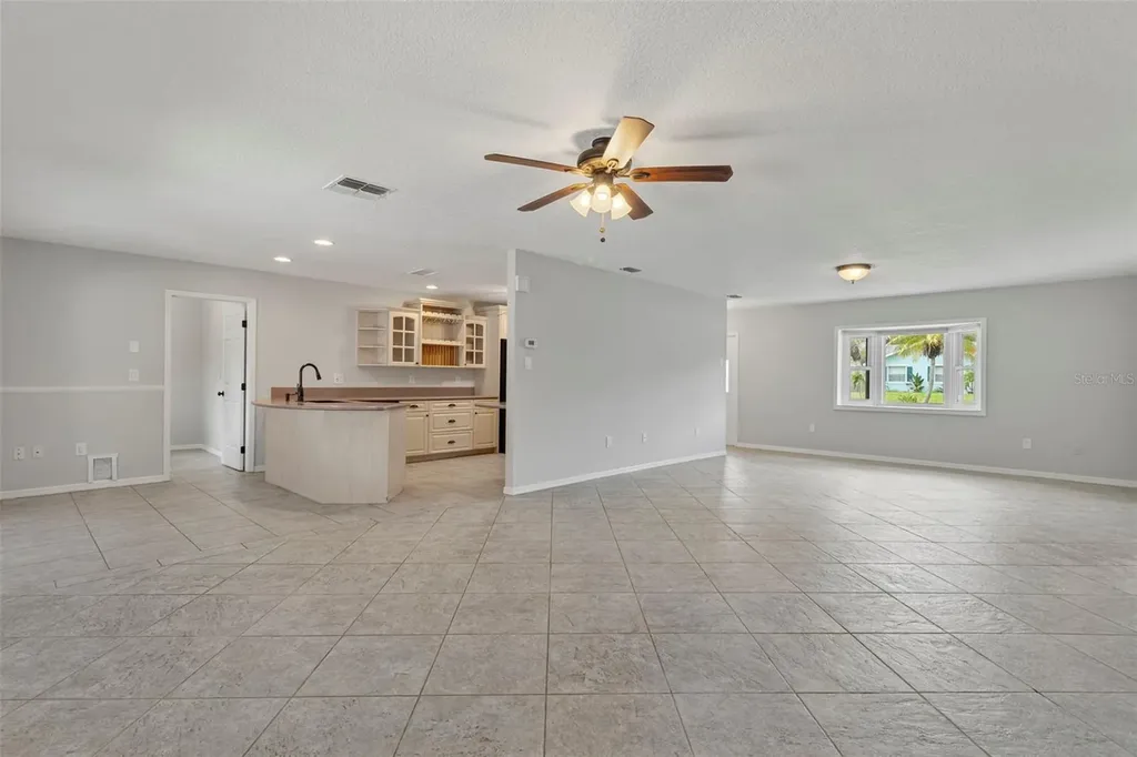 2434 Lake View Boulevard Port Charlotte FL 33948