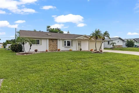 2434 Lake View Boulevard Port Charlotte FL 33948