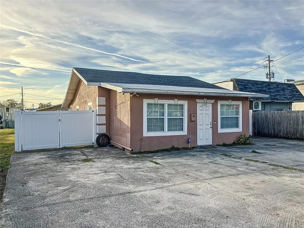 1109 5th Street SW Winter Haven FL 33880